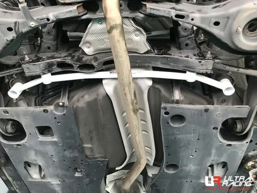 Ultra Racing Mazda 6 (GJ1) 2.2D/2.5 2WD Sedan 12+ UltraRacing 4-Point Rear Lower Bar (3229), référence RL4-3229