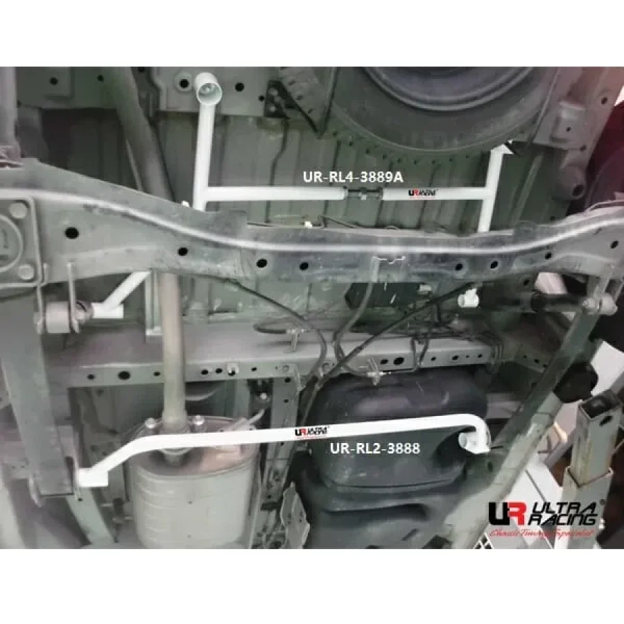 Ultra Racing Nissan NV200 (M20) 1.6 2WD 09+ UltraRacing 4-Point Rear Lower Bar (3889A), référence RL4-3889A
