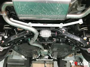 Ultra Racing Subaru XV (GT) 2.0 4WD NA 18+ UltraRacing 4-Point Rear Lower Bar (3915), référence RL4-3915