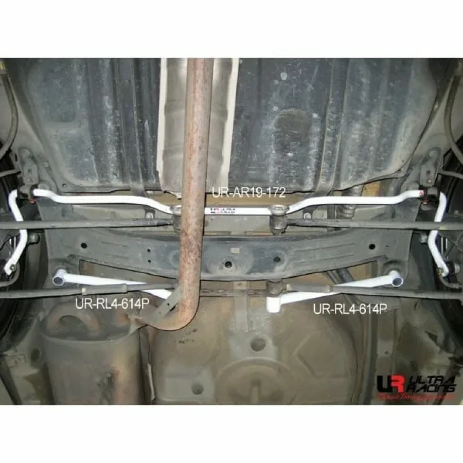 Ultra Racing Toyota Camry (XV30/ACV36R) 2.2 2WD 02-04 UltraRacing 4-Point Rear Lower Bar (614P), référence RS4-614P