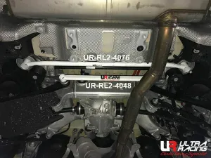 Ultra Racing BMW 7 G11/G30 (730i) 2.0T 2WD 16+ UltraRacing 2-Point Rear Lower Bar (4076), référence URCN-RL2-4076