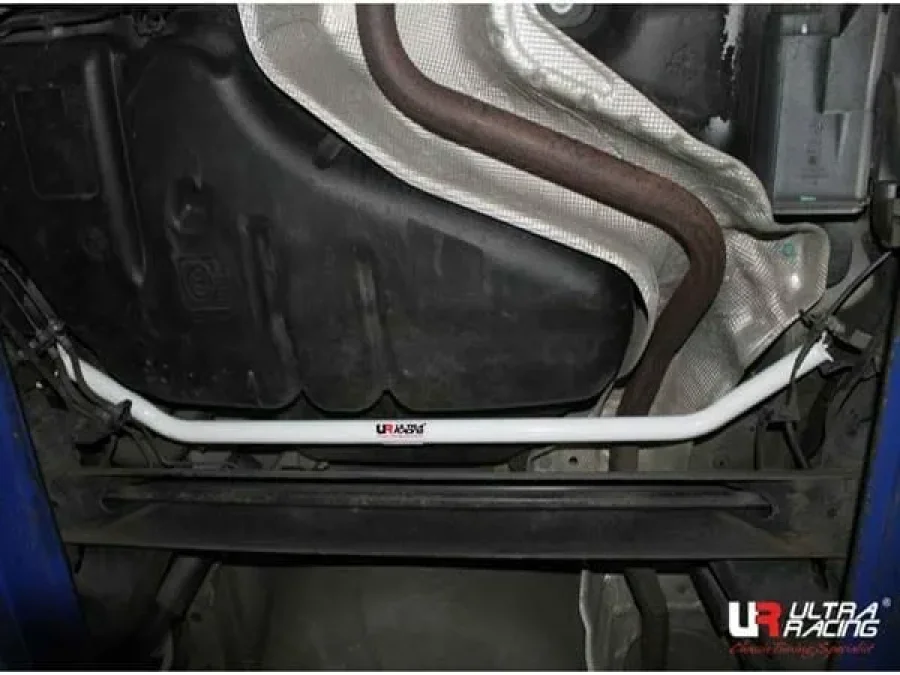 Ultra Racing Renault Samsung SM3 (L38) 1.6 2WD 09-20 UltraRacing 2-Point Rear Lower Bar (2241), référence URKR-RL2-2241
