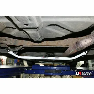 Ultra Racing Hyundai Grandeur (XG) 3.0 2WD 98-05 UltraRacing 2-Point Rear Lower Bar (2698), référence URKR-RL2-2698