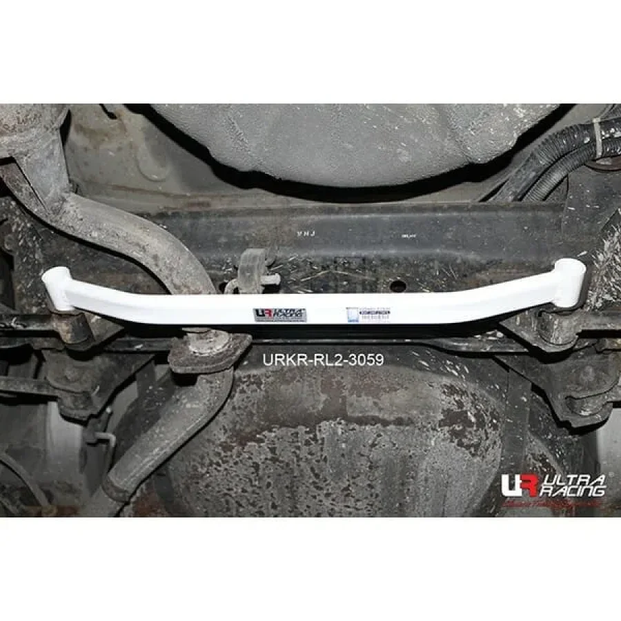 Ultra Racing Daewoo Magnus (V200) 2.0 2WD 00-06 UltraRacing 2-Point Rear Lower Bar (3059), référence URKR-RL2-3059