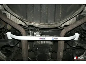Ultra Racing BMW 7 E38 (728i) 2.8 2WD 94-01 UltraRacing 2-Point Rear Lower Bar (3608), référence URKR-RL2-3608