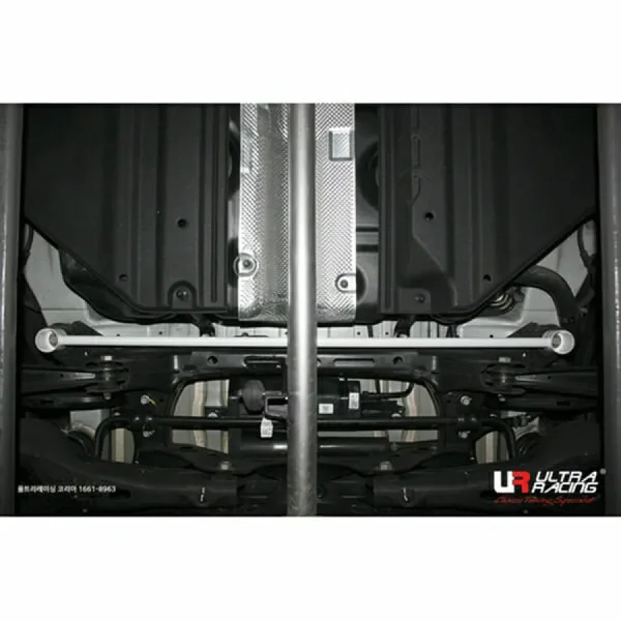 Ultra Racing Hyundai Sonata (DN8) 1.6T 20+/Kia Optima K5 1.6T 19+ 2WD UltraRacing 2-Point Rear Lower Bar (4138), référence URKR-RL2-4138