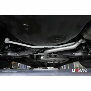 Ultra Racing Hyundai Sonata (DN8) 1.6T 20+/Kia Optima K5 1.6T 19+ 2WD UltraRacing 2-Point Rear Lower Bar (4139), référence URKR-RL2-4139