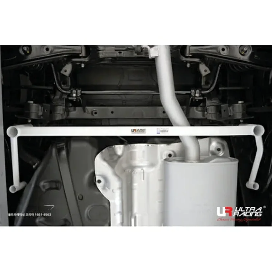 Ultra Racing Hyundai Santa Fe (TM) 2.2D/2.4 13+/Kia Sorento 2.0D/2.4 13-14 2WD UltraRacing 4-Point Rear Lower Bar (2514), référence URKR-RL4-2514