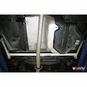 Ultra Racing Hyundai Tucson (TL) 1.7D/2.0D 2WD 16-21 UltraRacing 4-Point Rear Lower Bar (3238), référence URKR-RL4-3238
