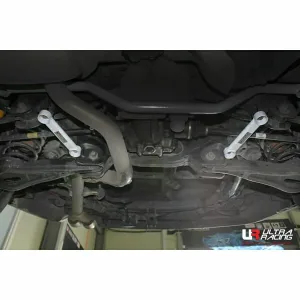 Ultra Racing Hyundai Maxcruz (DM) 2.0D/2.2D 13+/Santa Fe 2.2D 13-18 4WD 13+/Kia Sorento 2.D 13-14 UltraRacing 4P Rear Lower Bar (2515P), référence URKR-RS4-2515P