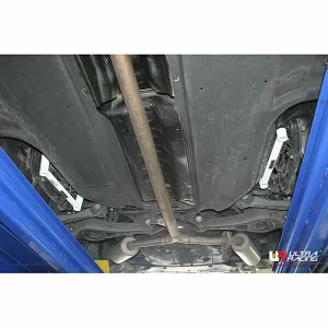 Ultra Racing Hyundai Grandeur (IG) 18+/Sonata 15-19/Kia K7 16-21/Kia Optima 15-20 2WD 18+ UltraRacing 4-Point Rear Lower Bar (3472P), référence URKR-RS4-3472P