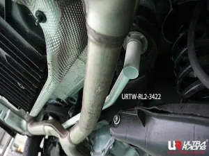 Ultra Racing Mercedes C205 C250 C300 (Coupe) 2.0T 15-21/E300 3.0T 16+/C200 C350 2.0 14-21 2WD UltraRacing 2-Point Rear Lower Bar (3422), référence URTW-RL2-3422