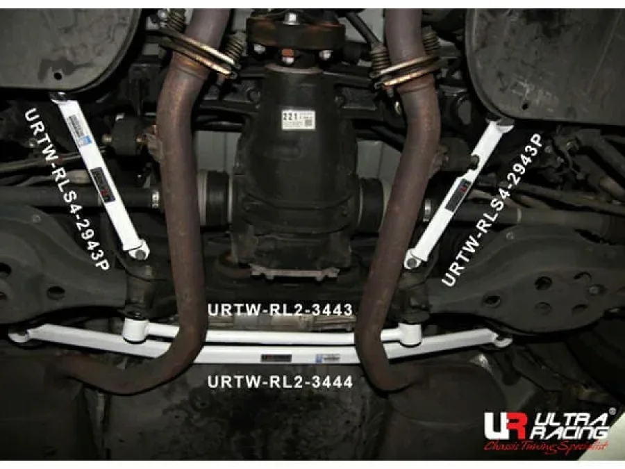 Ultra Racing Lexus GS 200T (L10) 2.0T 11-20/GS 250 2.5 11-20/GS 300 3.0 11-20/GS 350/450H 3.5 11-20 2WD UltraRacing 2-Point Rear Lower Bar (3444), référence URTW-RL2-3444
