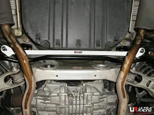 Ultra Racing Acura RL (KB-1) / Honda Legend 3.5 05-12 4WD UltraRacing 2P Rear Lower Bar (2416), référence URUS-RL2-2416