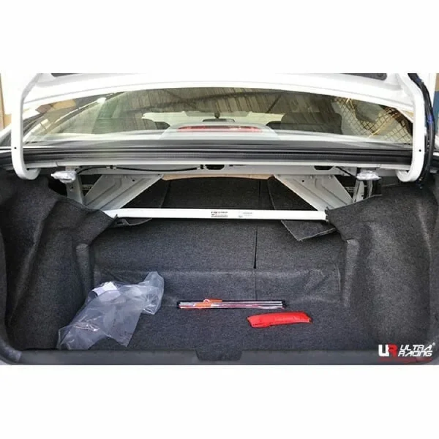 Ultra Racing Honda City (GM6/GN/GN2) 1.5 2WD 14+ UltraRacing 2-Point Rear Upper Strutbar (2778), référence RE2-2778