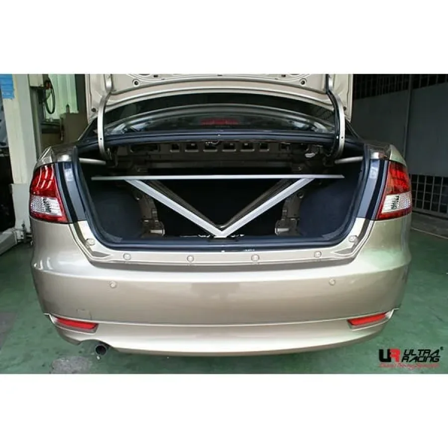 Ultra Racing Proton Saga Flx (BT / MK3) 1.3/1.6 2WD 11-16 UltraRacing 3-Point Rear Upper Strutbar (2199), référence RE3-2199