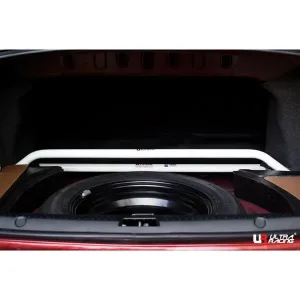 Ultra Racing Proton Inspira 1.8/2.0 2WD 10-15 UltraRacing 4-Point Rear Upper Strutbar (1277), référence RE4-1277