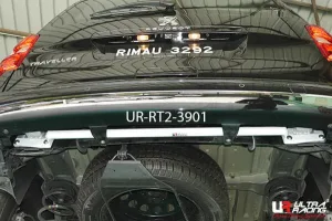 Ultra Racing Peugeot Traveller (MK3) 2.0D 2WD 16+ UltraRacing 2-Point Rear Torsion Bar (3901), référence RT2-3901