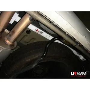 Ultra Racing Nissan Elgrand (E51) 3.5 V6 4WD 02-10 UltraRacing 2-Point Rear Torsion Bar (501), référence RT2-501