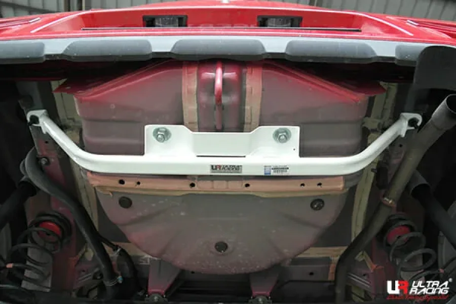 Ultra Racing Perodua Axia (B200) 1.0 2WD 14+ UltraRacing 3-Point Rear Torsion Bar (3394), référence RT3-3394