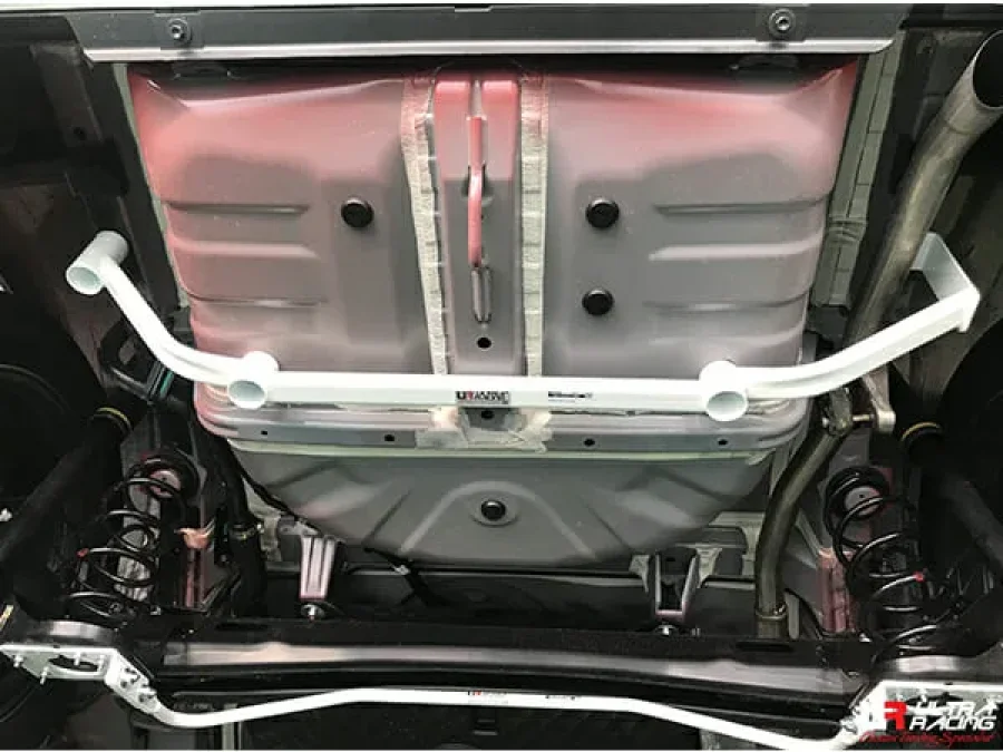 Ultra Racing Perodua Ativa 1.0T 2WD 21+ UltraRacing 4-Point Rear Torsion Bar (4215), référence RT4-4215