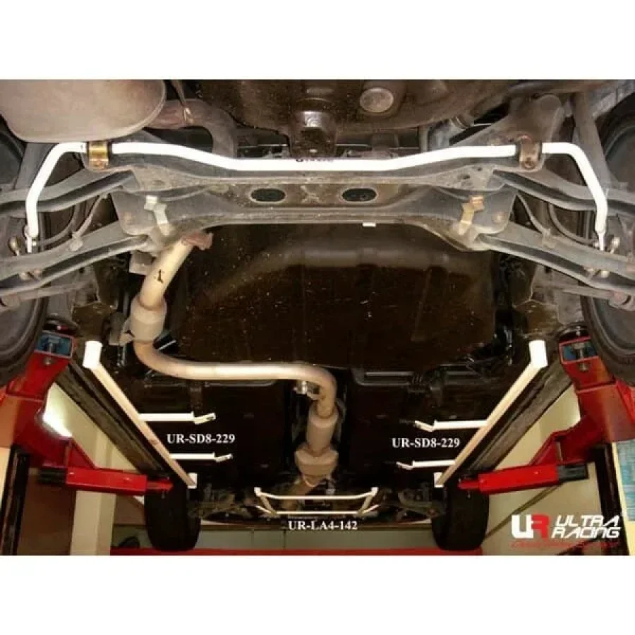 Ultra Racing Proton Perdana 2.0 2WD 95-10 UltraRacing 8-Point Rear Torsion Bar (229P), référence SD8-229P
