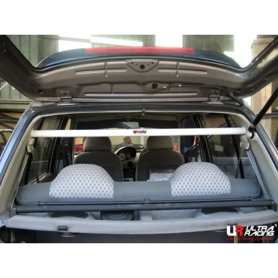 Ultra Racing Perodua Kancil (L200) 660/850 2WD 03-06 UltraRacing 2-Point C-Pillar Bar (068), référence RU2-068