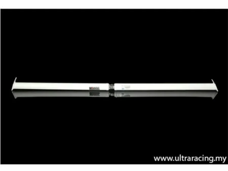 Ultra Racing BMW 3 E30 (320i) 2.0 2WD 2D Coupe 82-94 UltraRacing 2-Point C-Pillar Bar (3135), référence RU2-3135