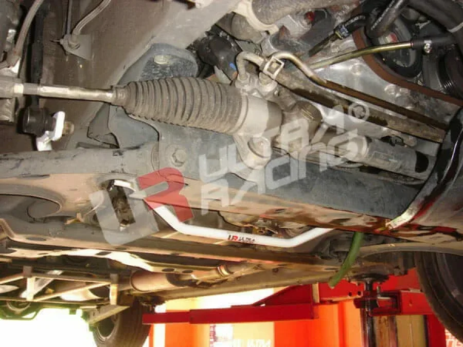 Ultra Racing Toyota Avanza F600 1.3 03-11/F650 1.5 11-16 2WD UltraRacing Front Sway Bar 20mm (087), référence AF20-087