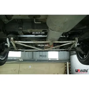 Ultra Racing Naza Ria (KV-?) 2.5 V6 2WD 98-05 UltraRacing Front Sway Bar 29mm (349), référence AF29-349