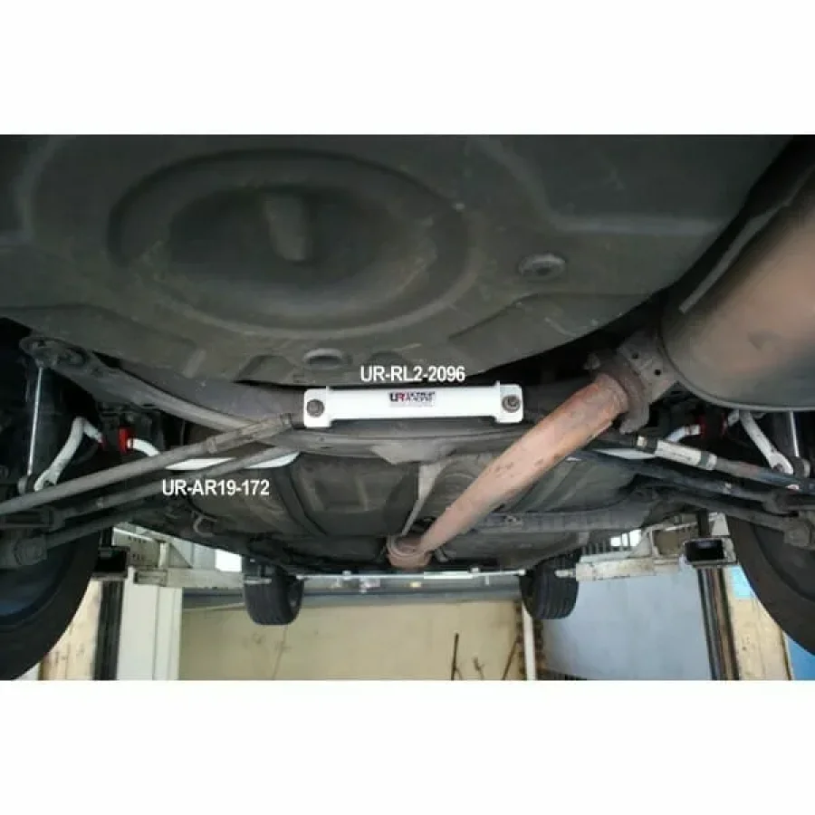 Ultra Racing Toyota Camry (XV10/XV30) 2.2 2WD 92-04 UltraRacing Rear Sway Bar 19mm (172), référence AR19-172