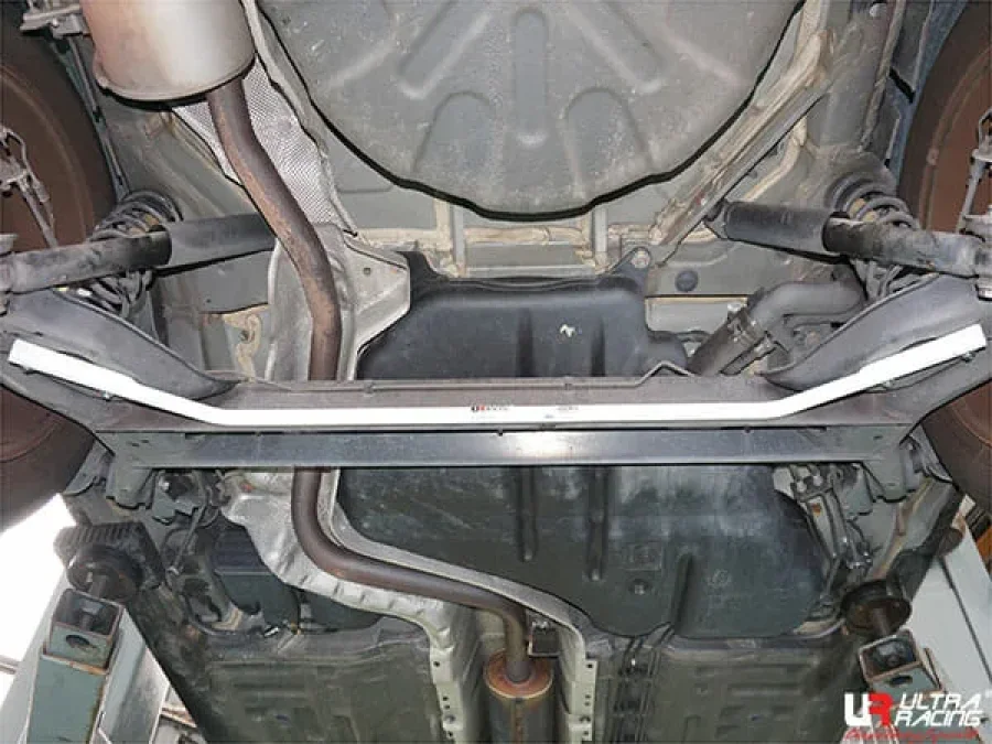 Ultra Racing Renault Fluence 2.0 09+/Samsung 1.6 09-12 2WD UltraRacing Rear Sway Bar 19mm (611), référence AR19-611