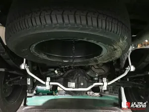 Ultra Racing Ford Ranger (T6) 2.2 09-11/Mazda BT-50 2.2D 11-18 4WD UltraRacing Rear Sway Bar 20mm (427), référence AR20-427