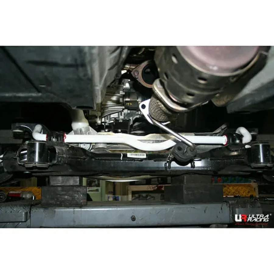Ultra Racing Hyundai Elantra (AD) 1.6 2WD 16-20 UltraRacing Front Sway Bar 25mm (573), référence URKR-AF25-573
