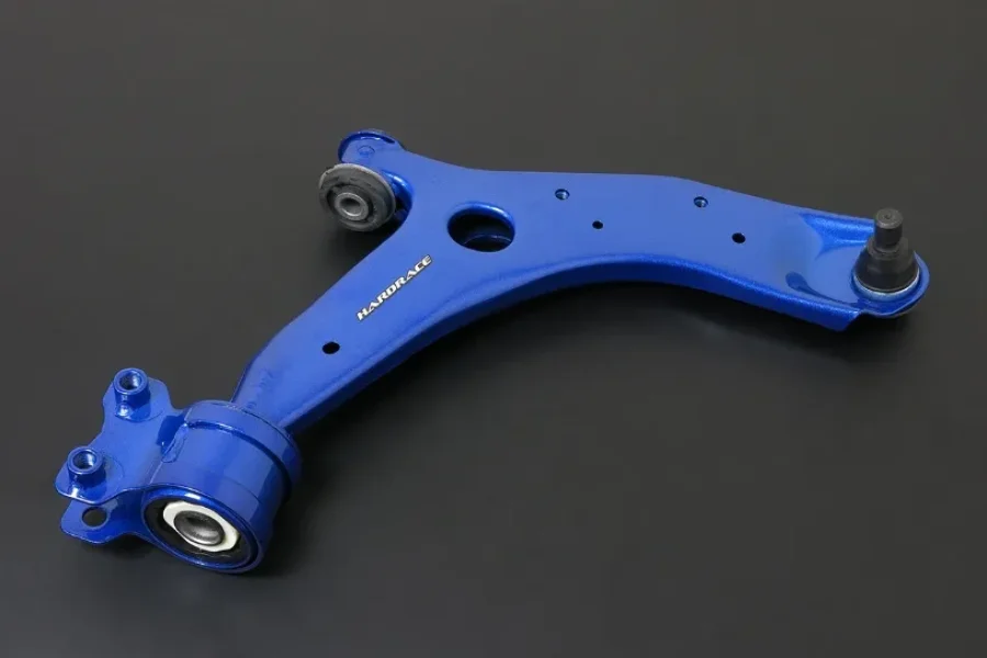 Hardrace Front Lower Control Arm Mazda 3, 5, référence 6896